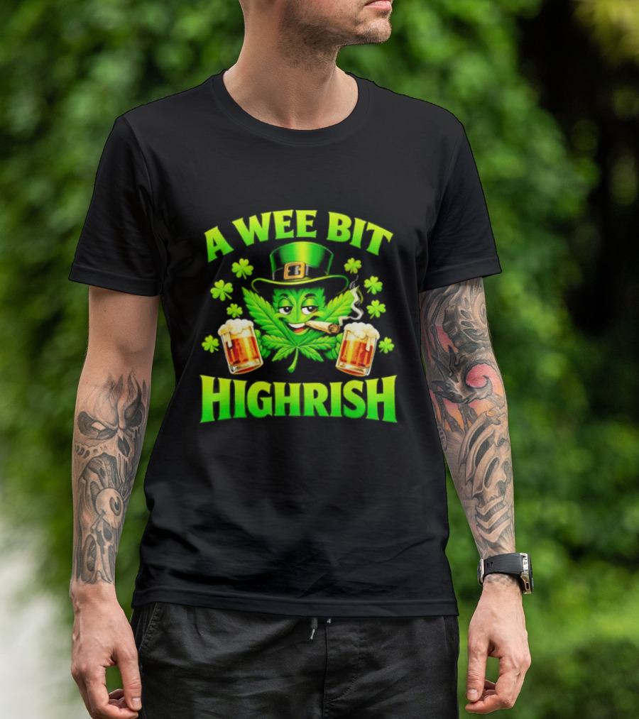 A Wee Bit Highrish St Patrick's Day Smoking Leprechaun Beer Shamrock T-Shirt