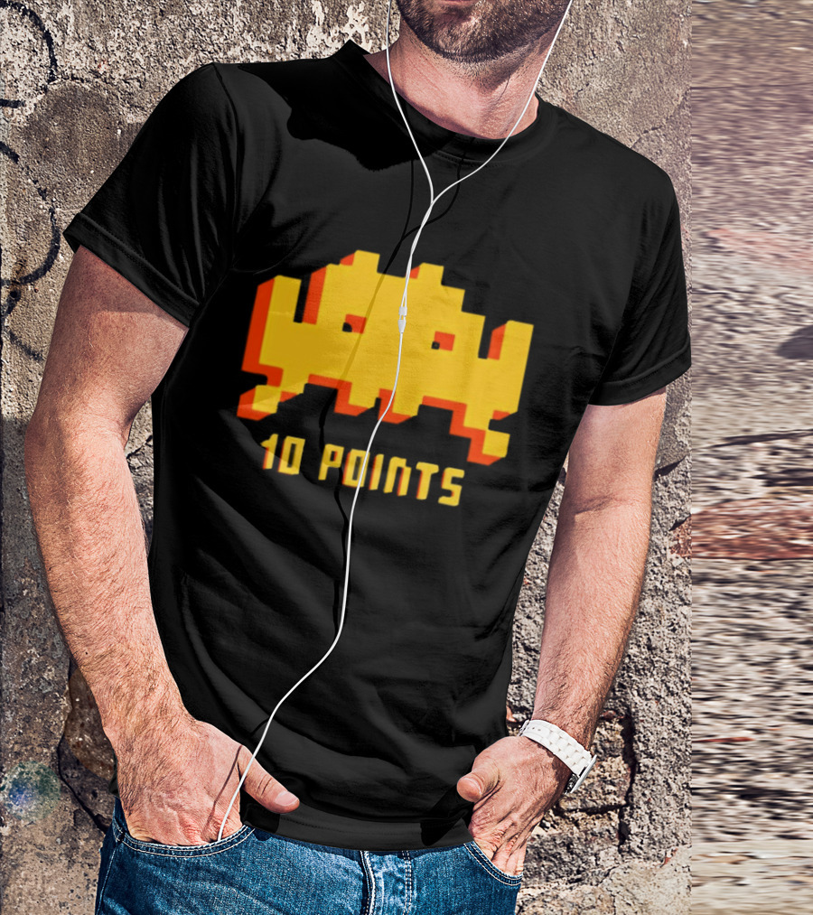 Roy IT Crowd Space Invader 10 Points Game Reference T-Shirt