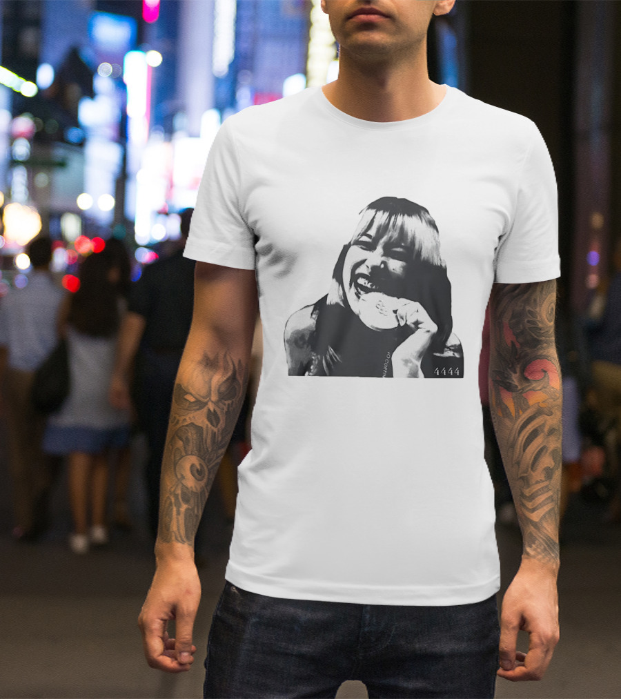 Alysa Liu Gold Medalist Joyful Celebration Halftone 4444 T-Shirt