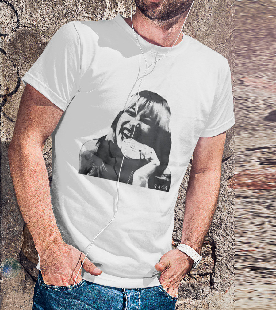 Alysa Liu Gold Medalist Joyful Celebration Halftone 4444 T-Shirt