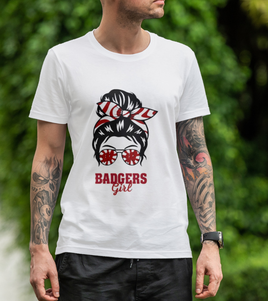 Wisconsin Badgers Girl Messy Bun Glasses Bow T-Shirt