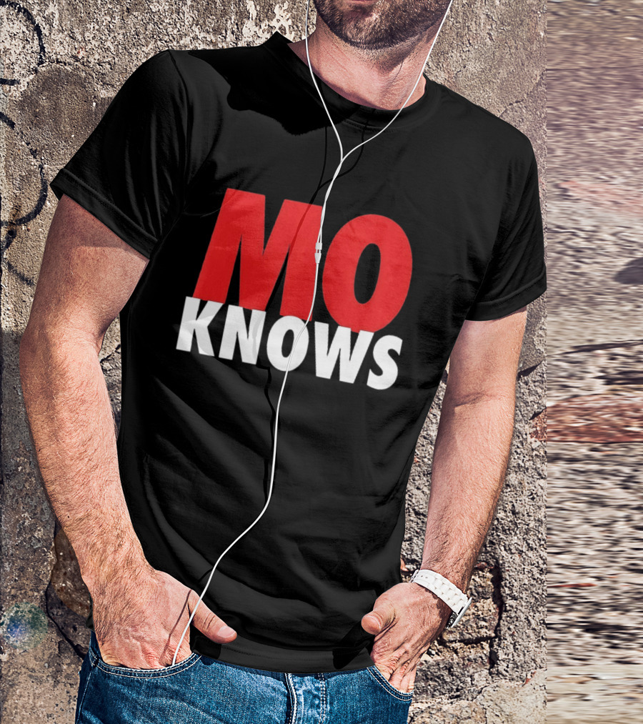 Mo Knows Chicago Cubs Iconic Fan T-Shirt