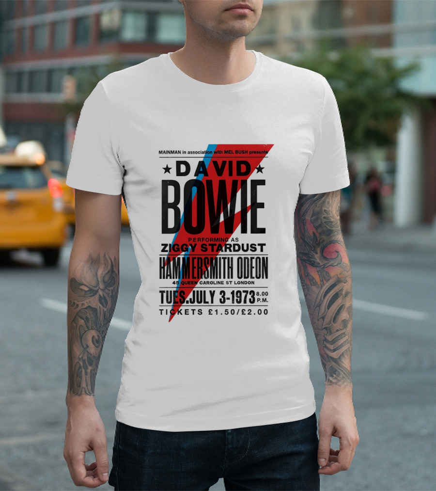 David Bowie Performing As Ziggy Stardust Hammersmith Odeon London July 3 1973 T-Shirt