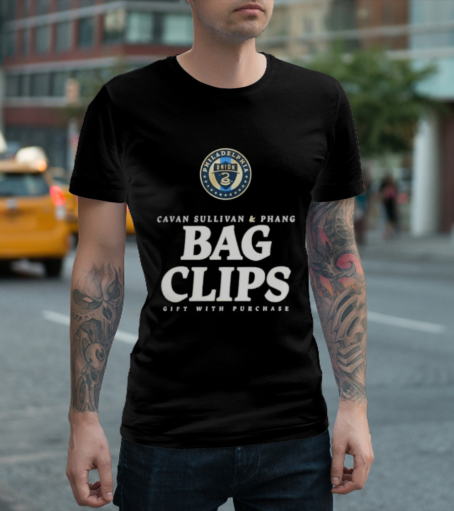 Philadelphia Cavan Sullivan Phang Bag Clips Gift With Purchase T-Shirt