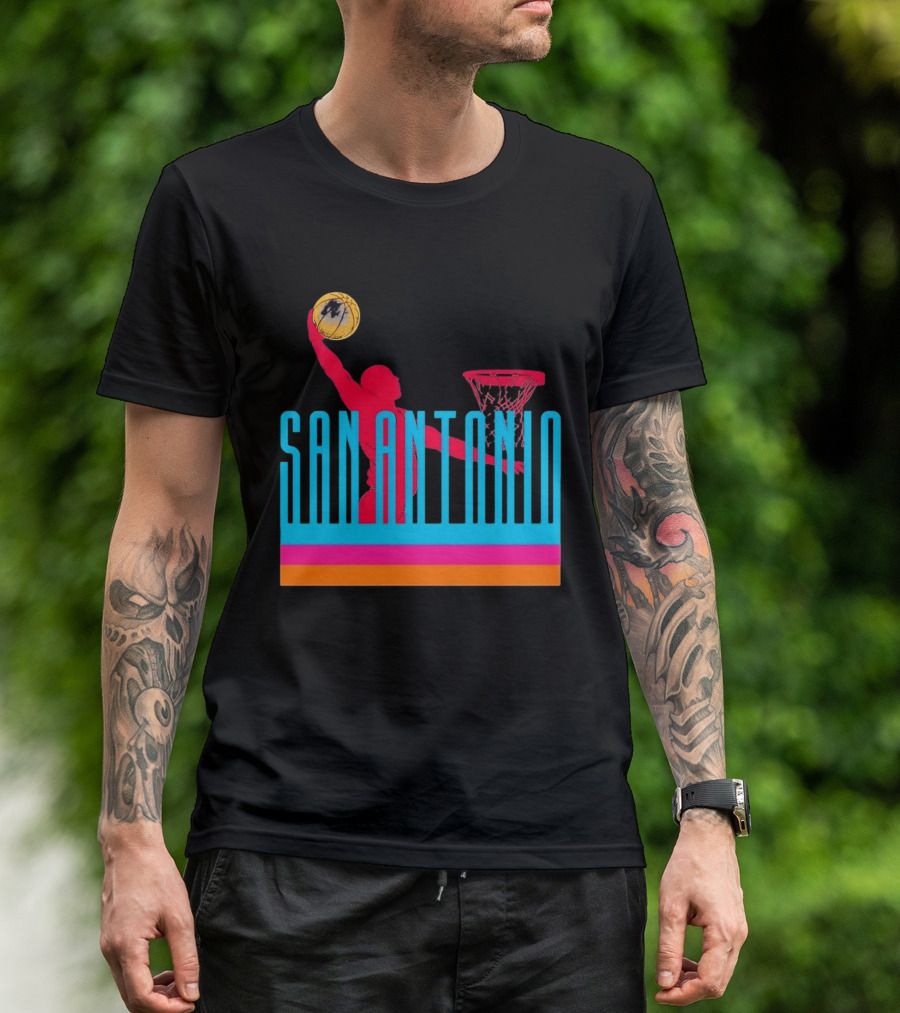San Antonio Basketball Dunking Pink T-Shirt
