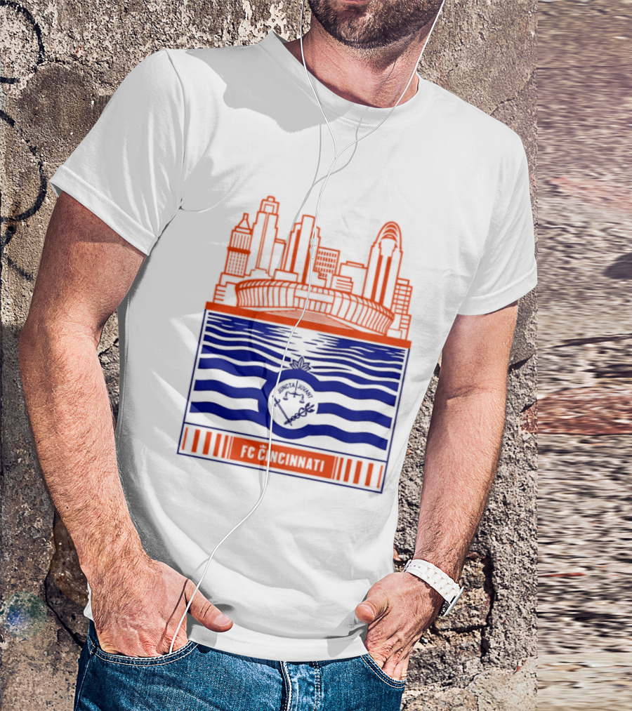 FC Cincinnati Stadium Skyline With River Flag T-Shirt