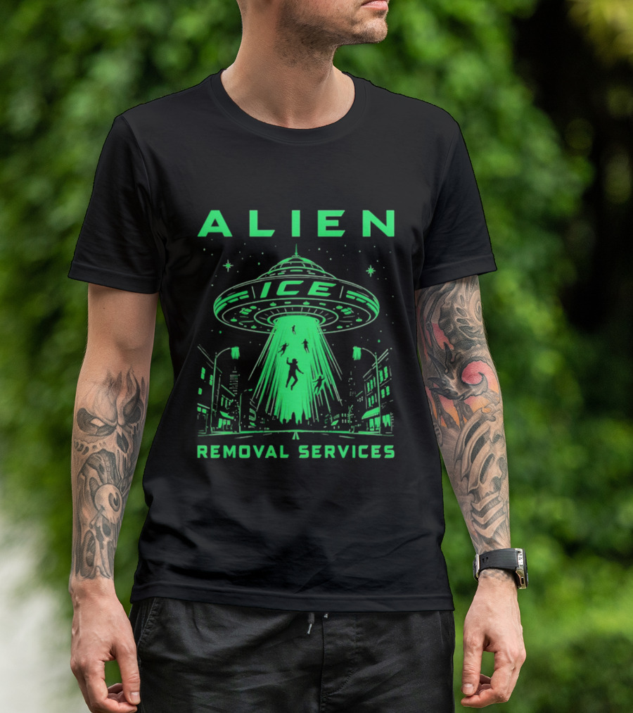 ALIEN ICE UFO Removal Services Extraterrestrial Abduction Scene T-Shirt
