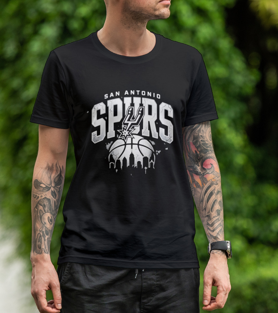 San Antonio Spurs NBA Streetwear Basketball Skyline T-Shirt