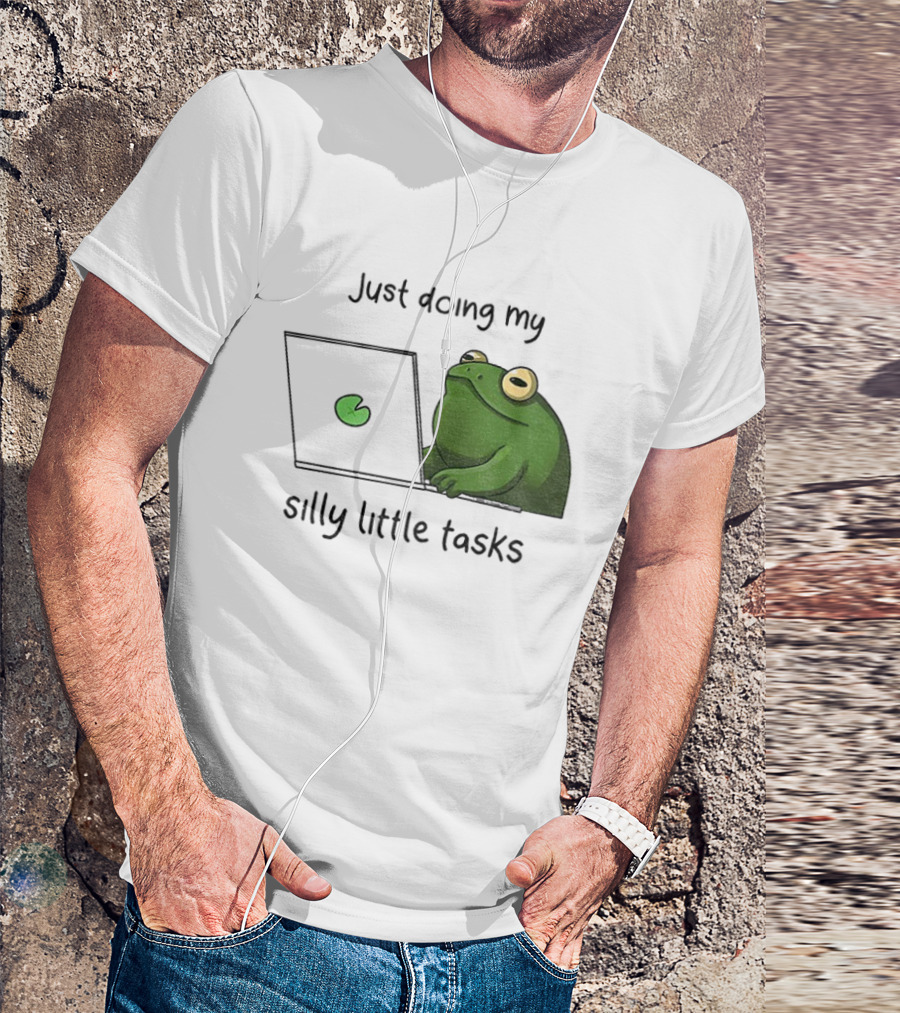 Silly Frog Doing My Little Tasks Playful Green T-Shirt