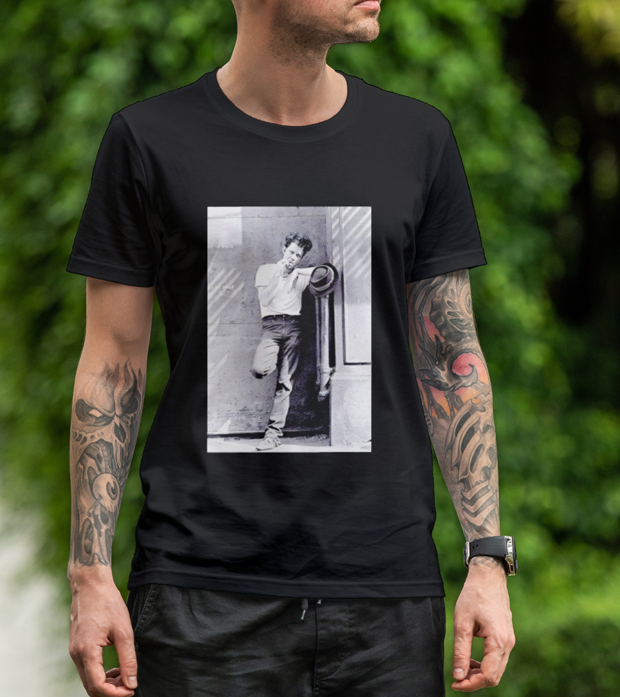 Robin Buckley Tom Waits Smoking Pose T-Shirt