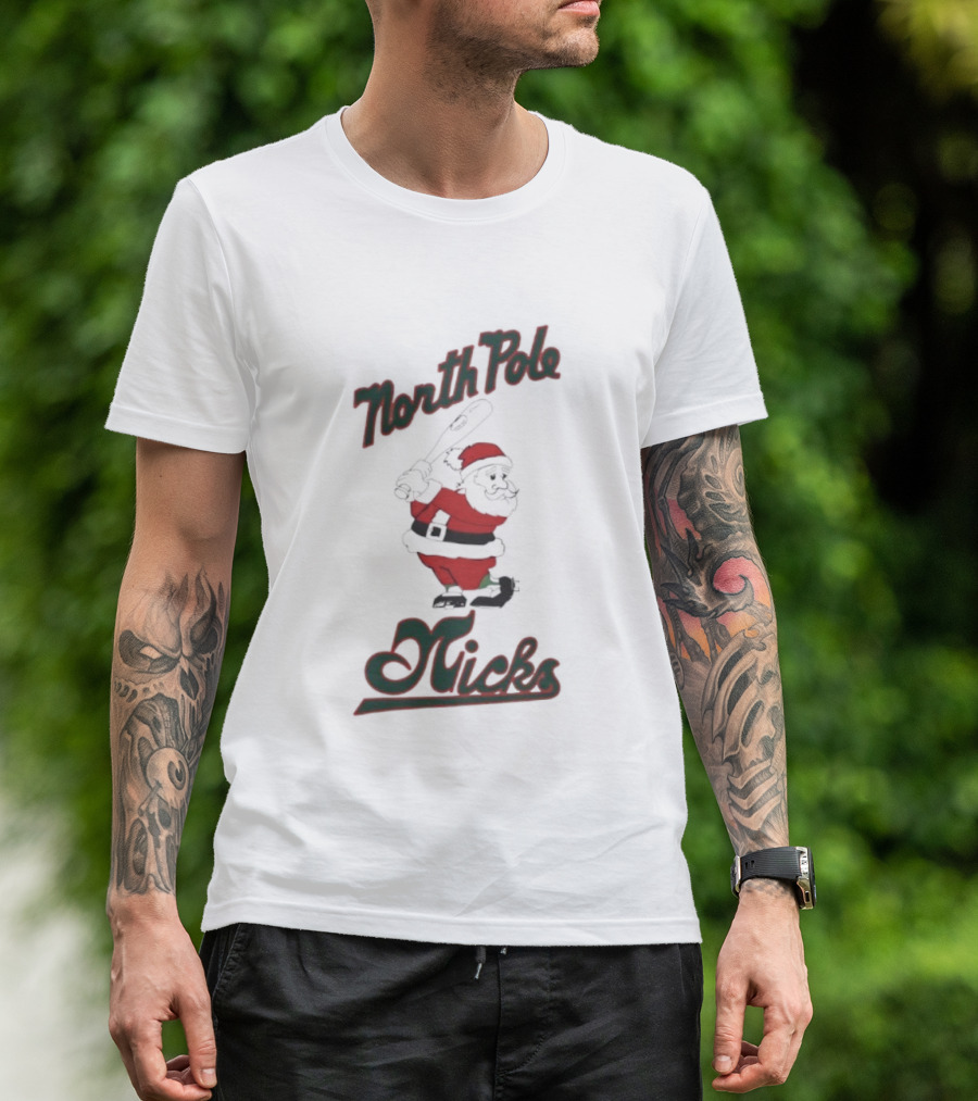North Pole Nicks Santa Christmas Noir T-Shirt