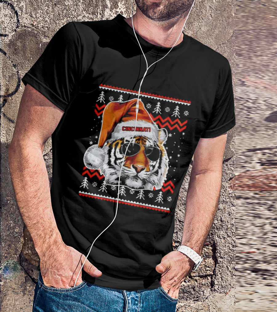 Cincinnati Santa Hat Tiger Ugly Christmas Vintage Football T-Shirt