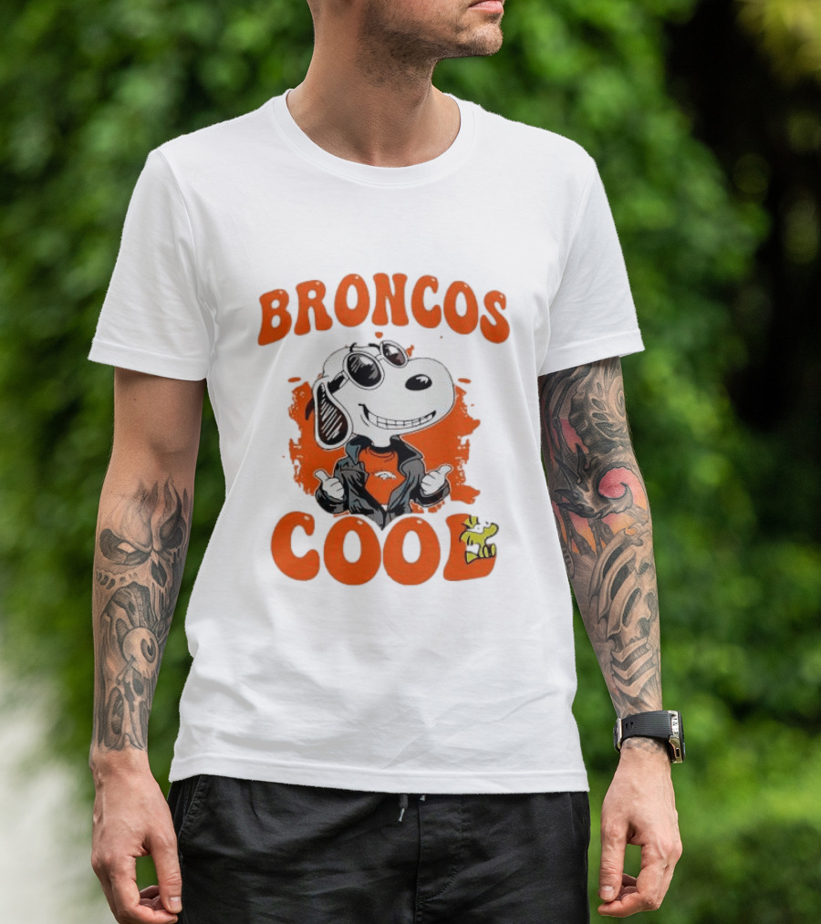 Snoopy Denver Broncos Cool Peanuts Character NFL Fan T-Shirt