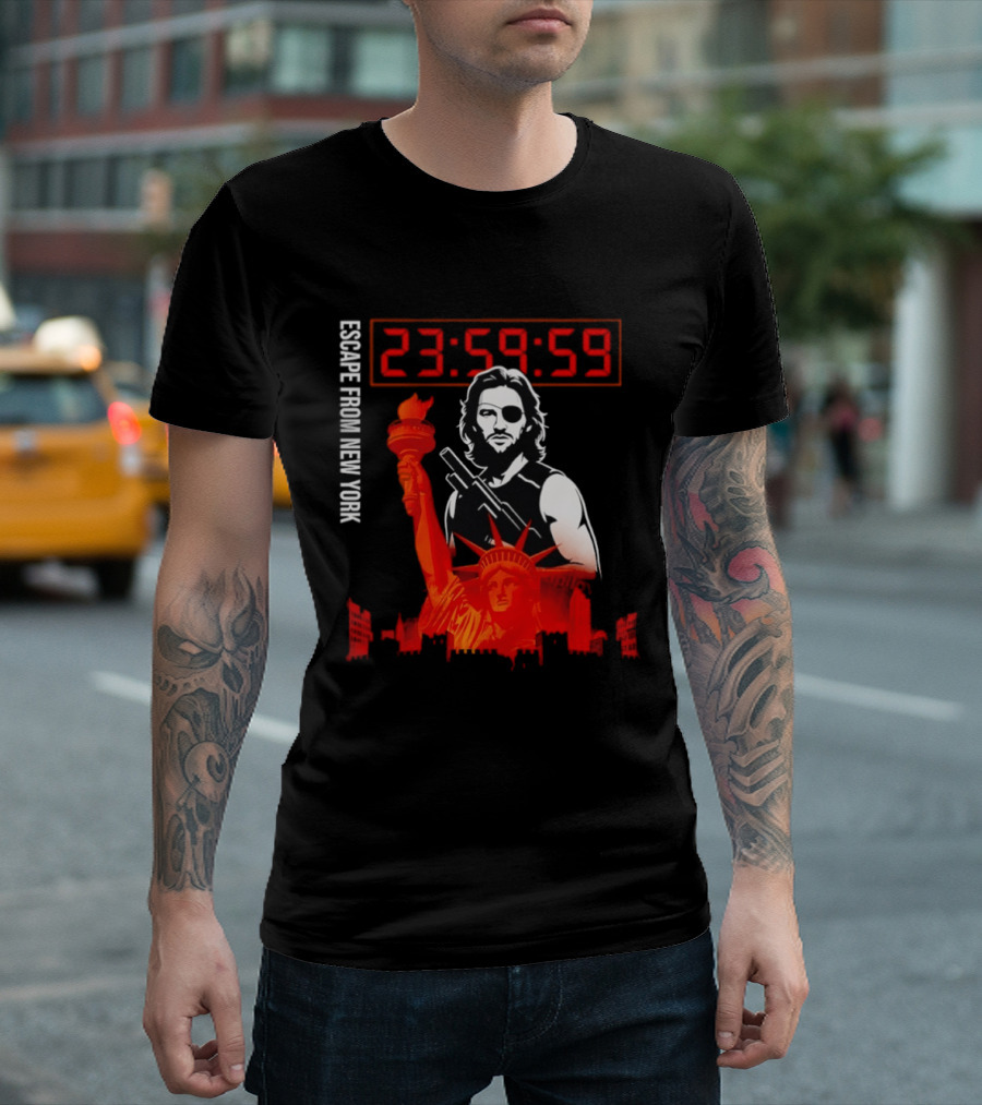 Escape From New York Snake Plissken With Statue Of Liberty And Countdown T-Shirt