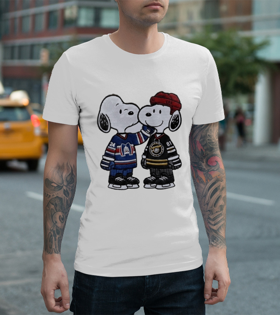Snoopy Shane Hollander Kissing Ilya Rozanov Hockey LGBT Peanuts Charlie Brown Ice Hockey Romance Cartoon T-Shirt