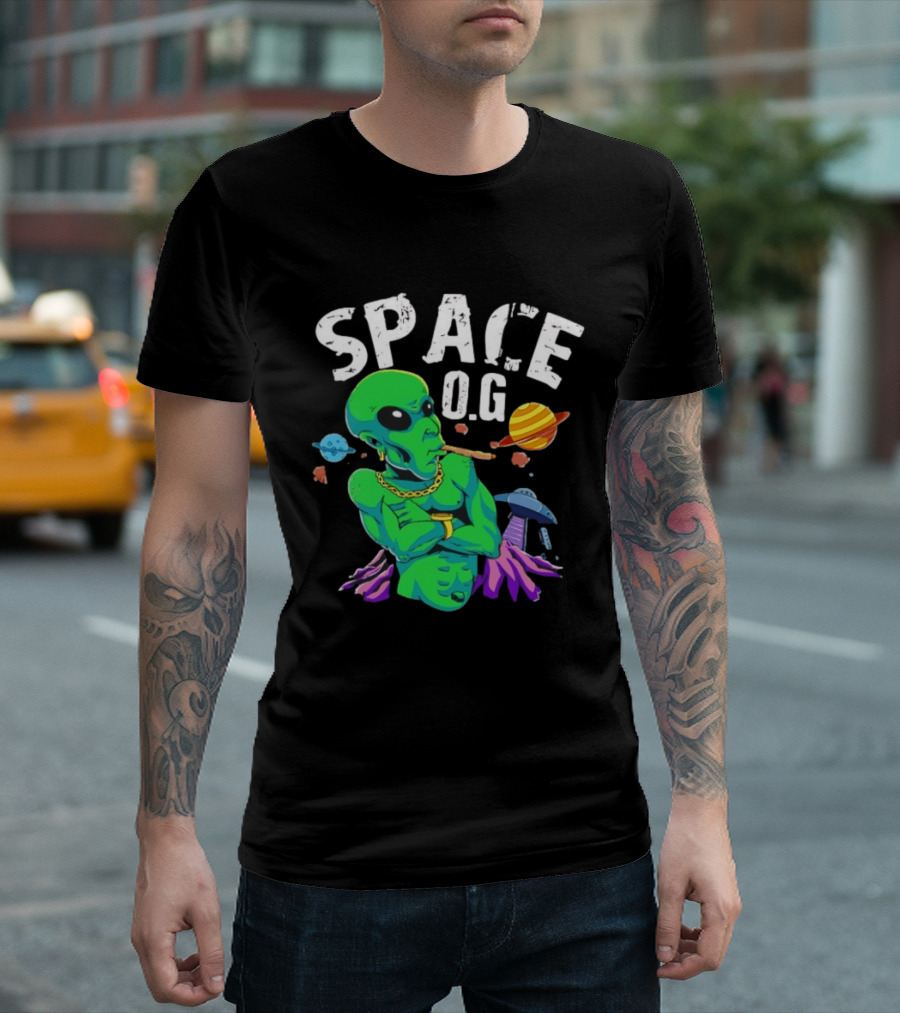 SPACE O.G. Alien Smoking Planets UFO Chain T-Shirt