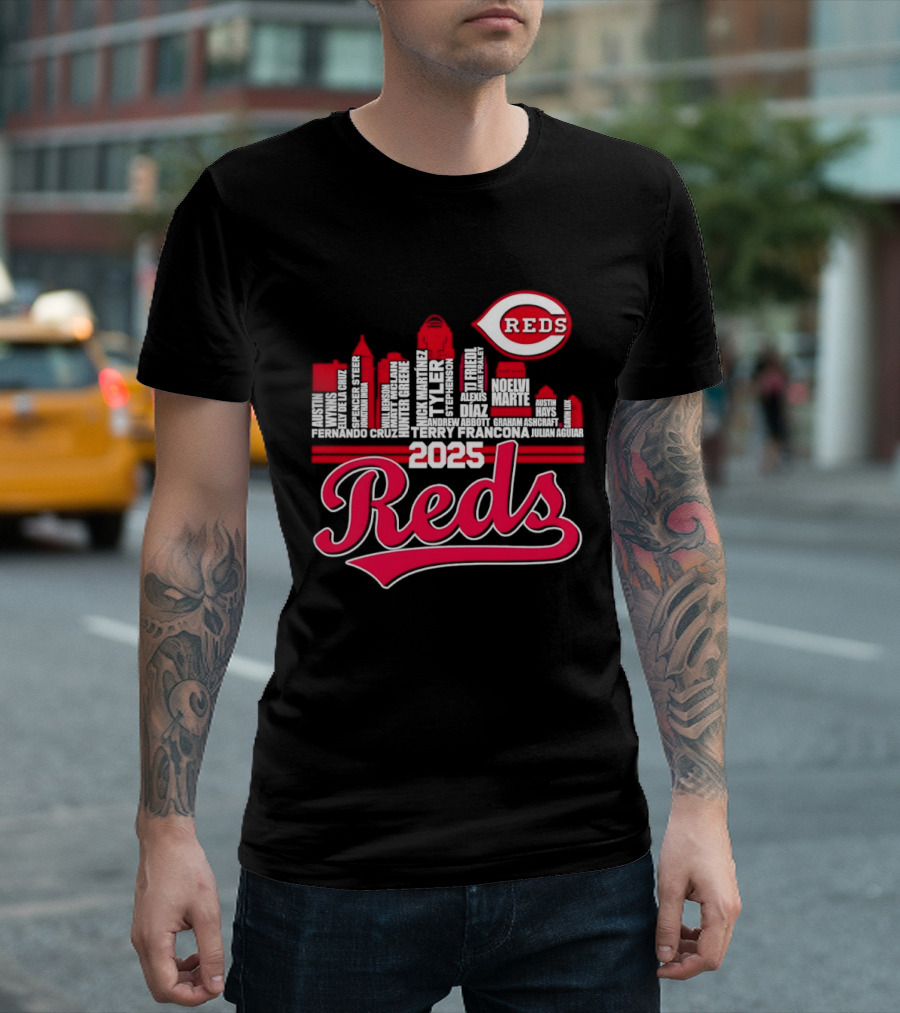Cincinnati Reds Skyline Players 2025 Reds T-Shirt