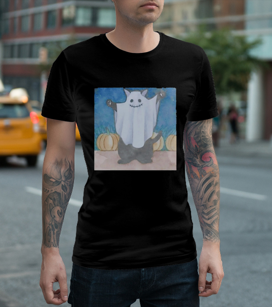 Spooky Black Cat In Ghost Costume With Pumpkins Halloween T-Shirt