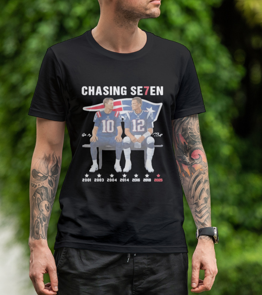 Chasing Se7en Drake Maye Tom Brady New England Patriots 2000 2003 2004 2005 2015 2017 2023 T-Shirt