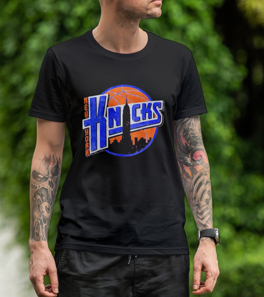 New York Knicks NBA Old School Basketball Skyline 2026 T-Shirt