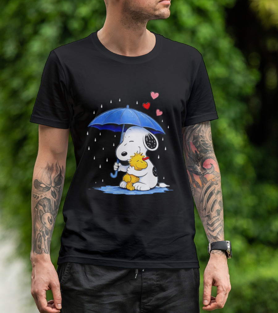 Snoopy Woodstock Umbrella Hearts Rain Hugging T-Shirt