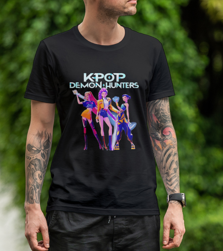 K Pop Demon Hunters Rumi Host Mira T-Shirt