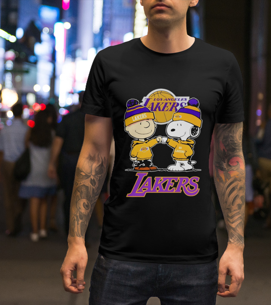 Charlie Brown Snoopy Fist Bump Los Angeles Lakers Basketball Fan Gear T-Shirt