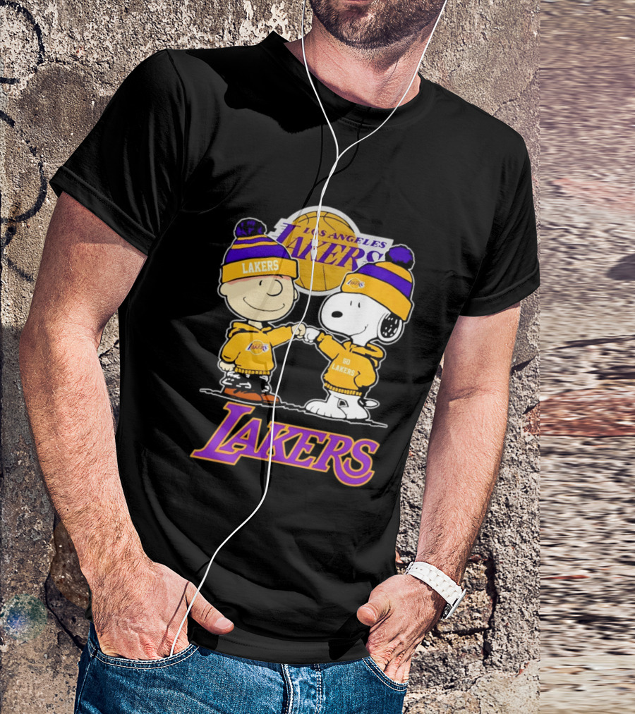 Charlie Brown Snoopy Fist Bump Los Angeles Lakers Basketball Fan Gear T-Shirt