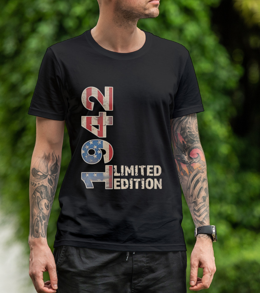 USA 1942 Limited Edition American Flag T-Shirt