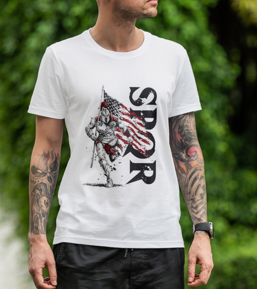SPQR Roman Legion Knight With USA Flag T-Shirt