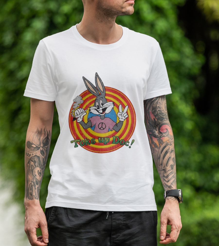 Bugs Bunny Looney Tunes Toke Up Doc Peace Sign Smoking Retro Groovy T-Shirt