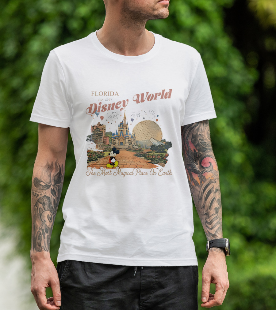 Florida Disney World Est 1971 The Most Magical Place On Earth Mickey Mouse Castle Spaceship Earth T-Shirt