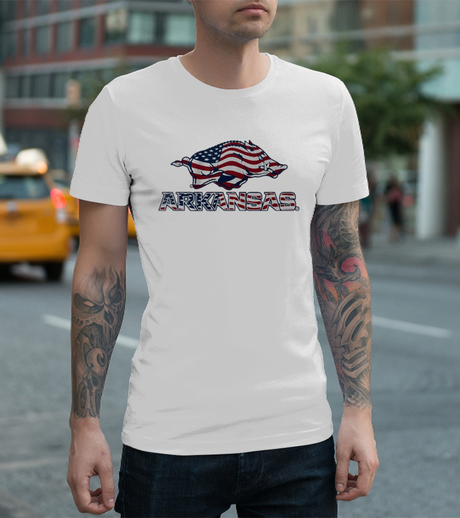 Arkansas Razorbacks American Flag Hog Patriotic T-Shirt