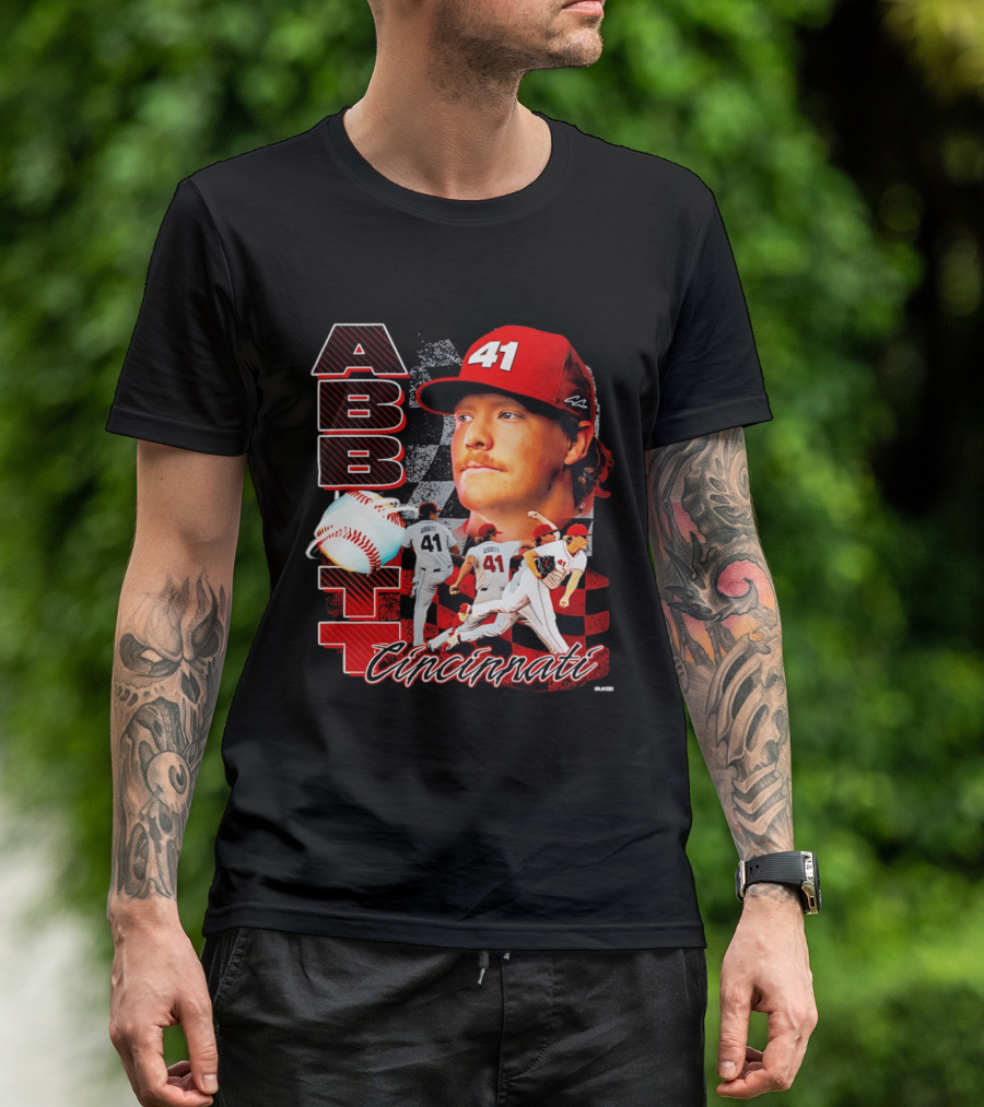 Cincinnati Reds Abbott 41 Baseball Pitcher Portrait Action T-Shirt