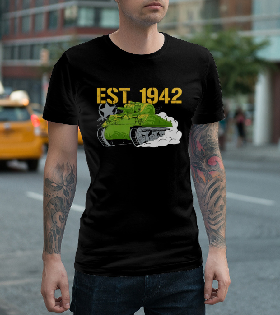 WW2 Sherman Tank EST 1942 World War II Historical Vehicle T-Shirt