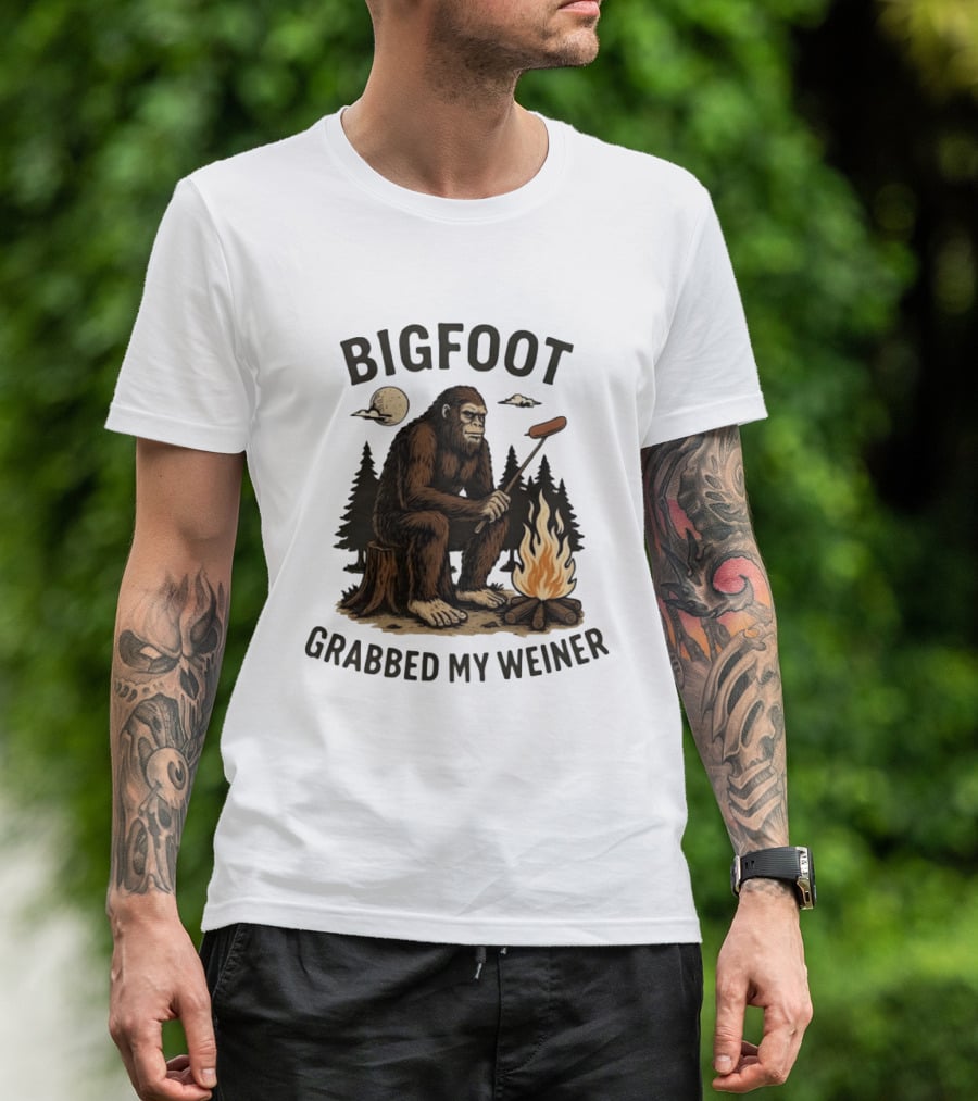 Bigfoot Grabbing My Weiner Campfire Sausage Grilling Moonlit Forest T-Shirt