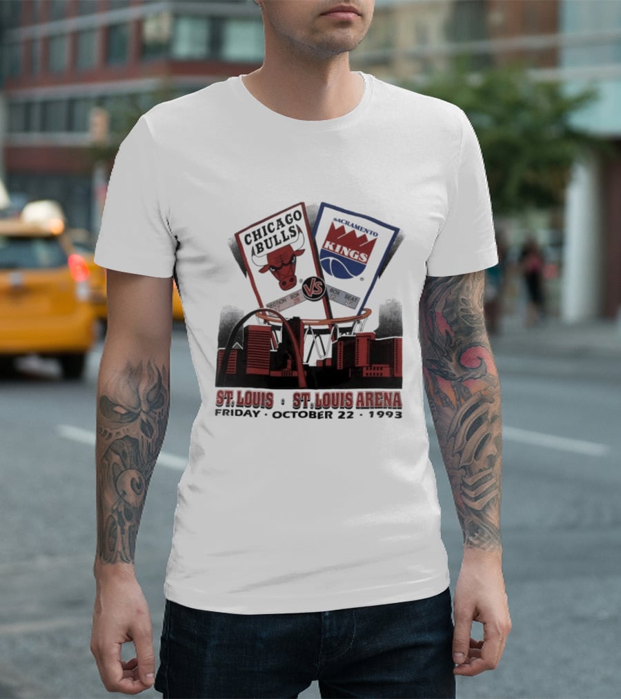 Chicago Bulls Vs Sacramento Kings St Louis St Louis Arena Friday October 22 1993 T-Shirt