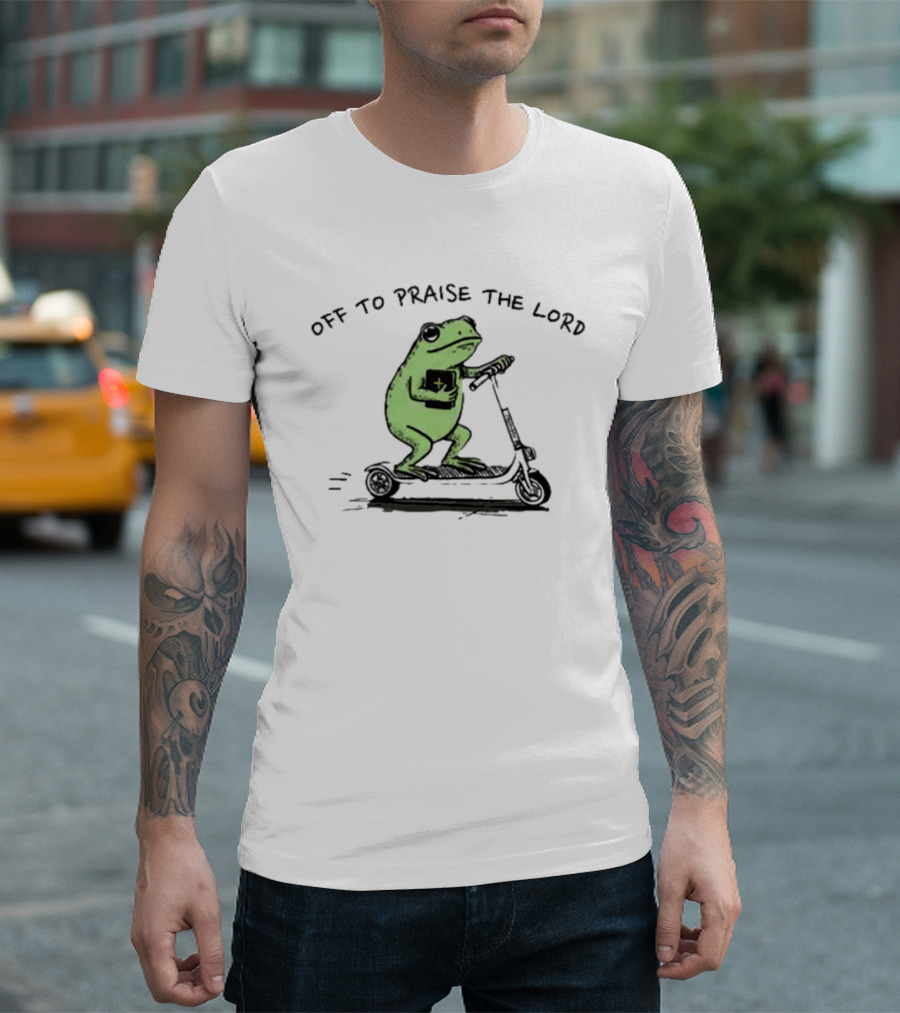 Off To Praise The Lord Frog Bible Study Scooter T-Shirt