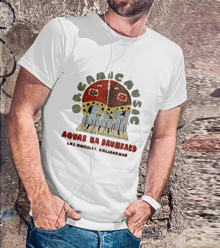 Organic Music Aquarium Drunkard Los Angeles California City Skyline Piano T-Shirt
