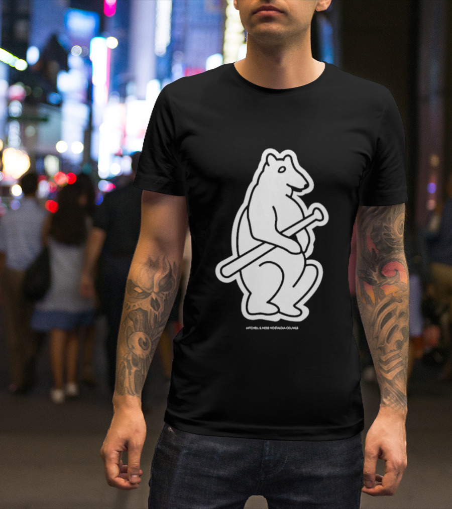 Chicago Cubs Mitchell & Ness Vintage Bear With Bat T-Shirt
