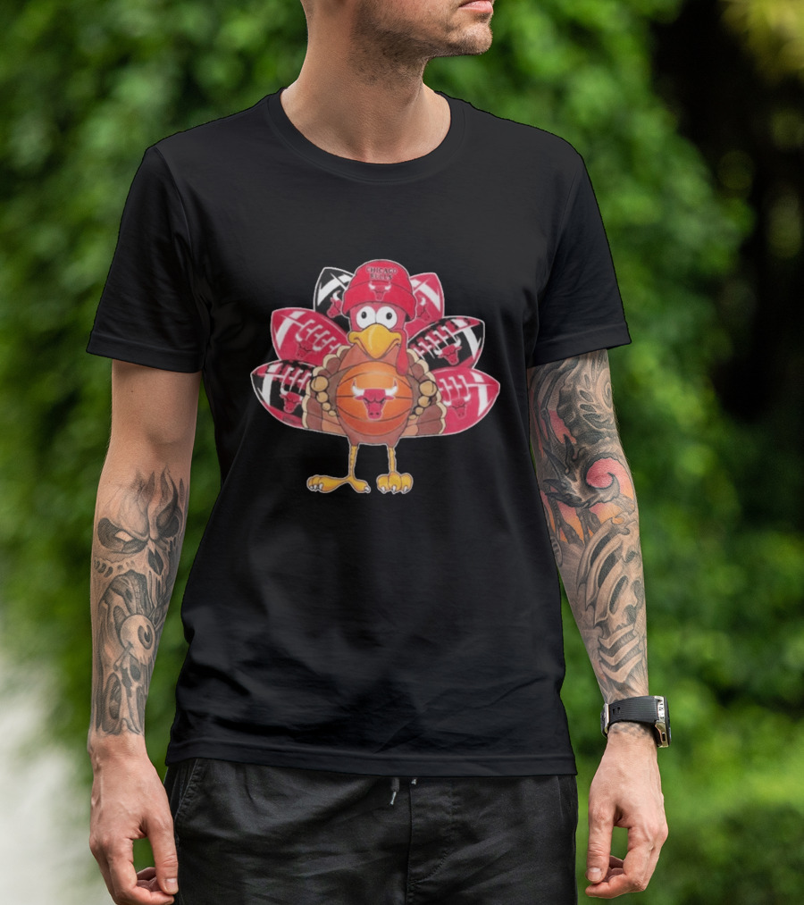 Chicago Bulls Thanksgiving Turkey Basketball Football Fusion T-Shirt