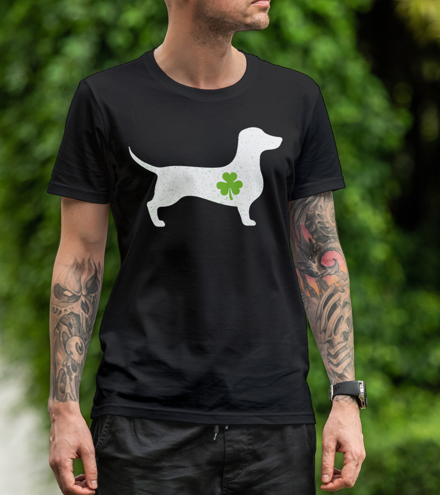 Dachshund St Patricks Day Lucky Mama Mom Dog Shamrock T-Shirt