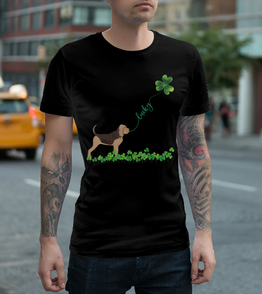 Lucky Bloodhound Dog with Shamrock St Patrick Day T-Shirt