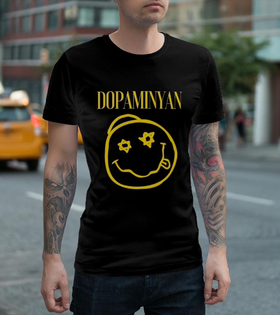 Dopaminyan Star Eyed Smiley Face Yellow T-Shirt