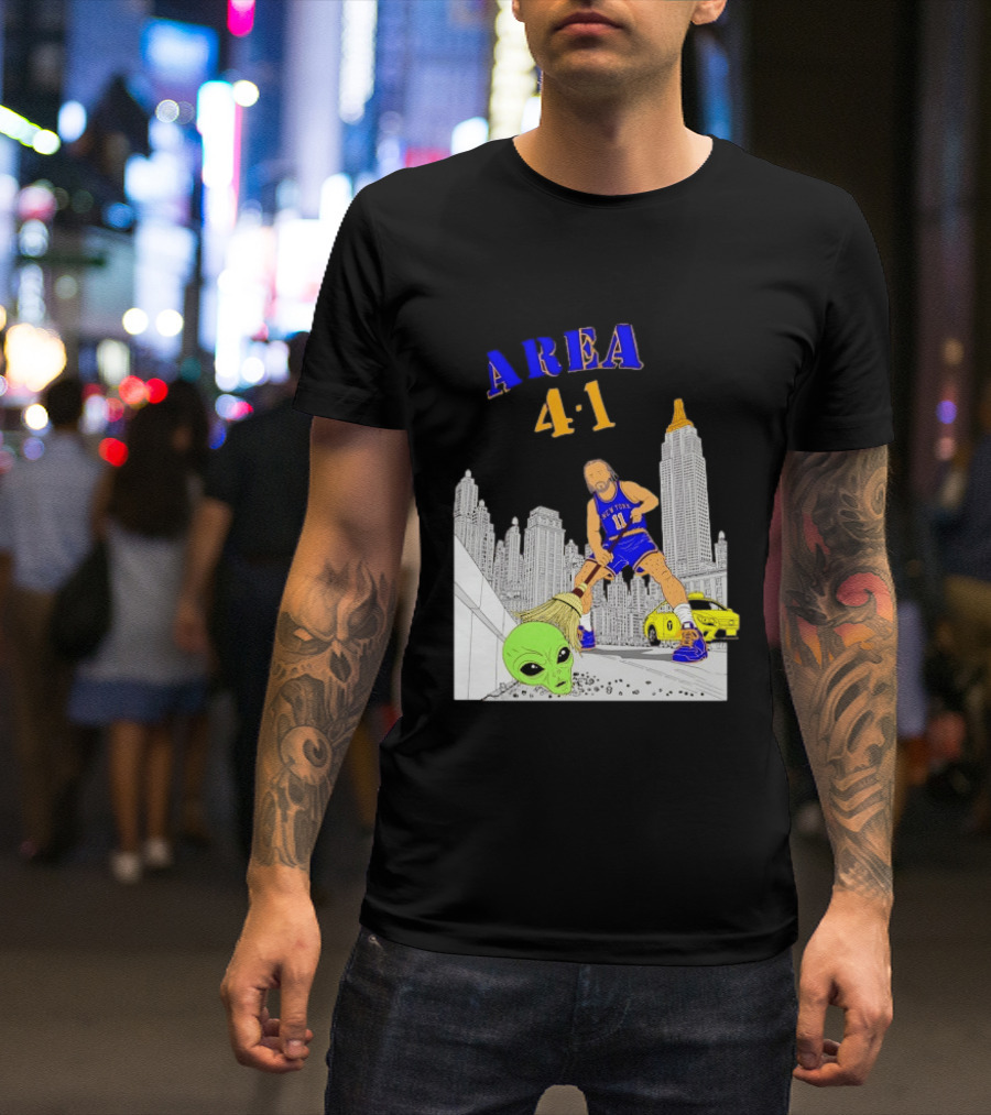 AREA 4 1 Jalen Brunson New York Knicks Vs Alien San Antonio Spurs T-Shirt