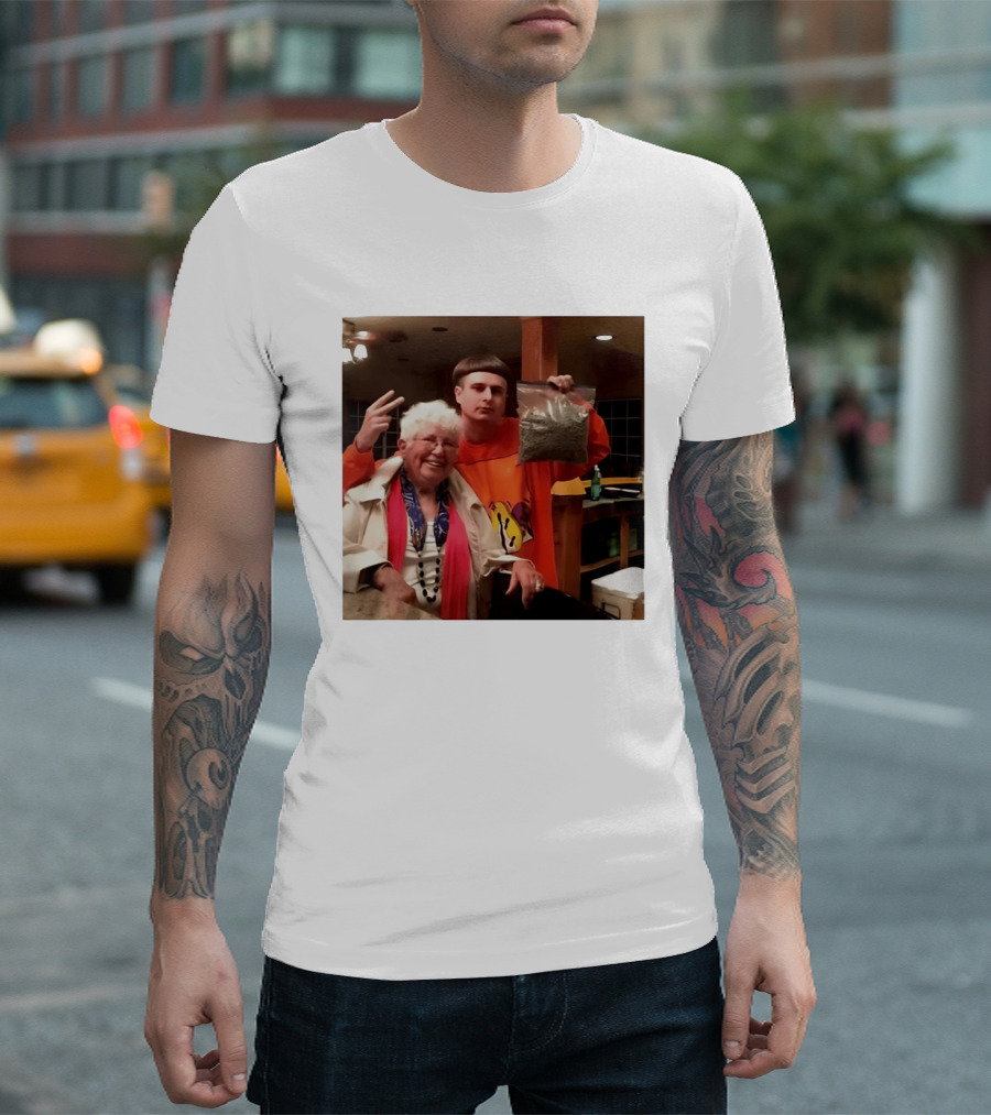 Oliver Tree Weed Grandma Memorial RIP Oliver Tree T-Shirt