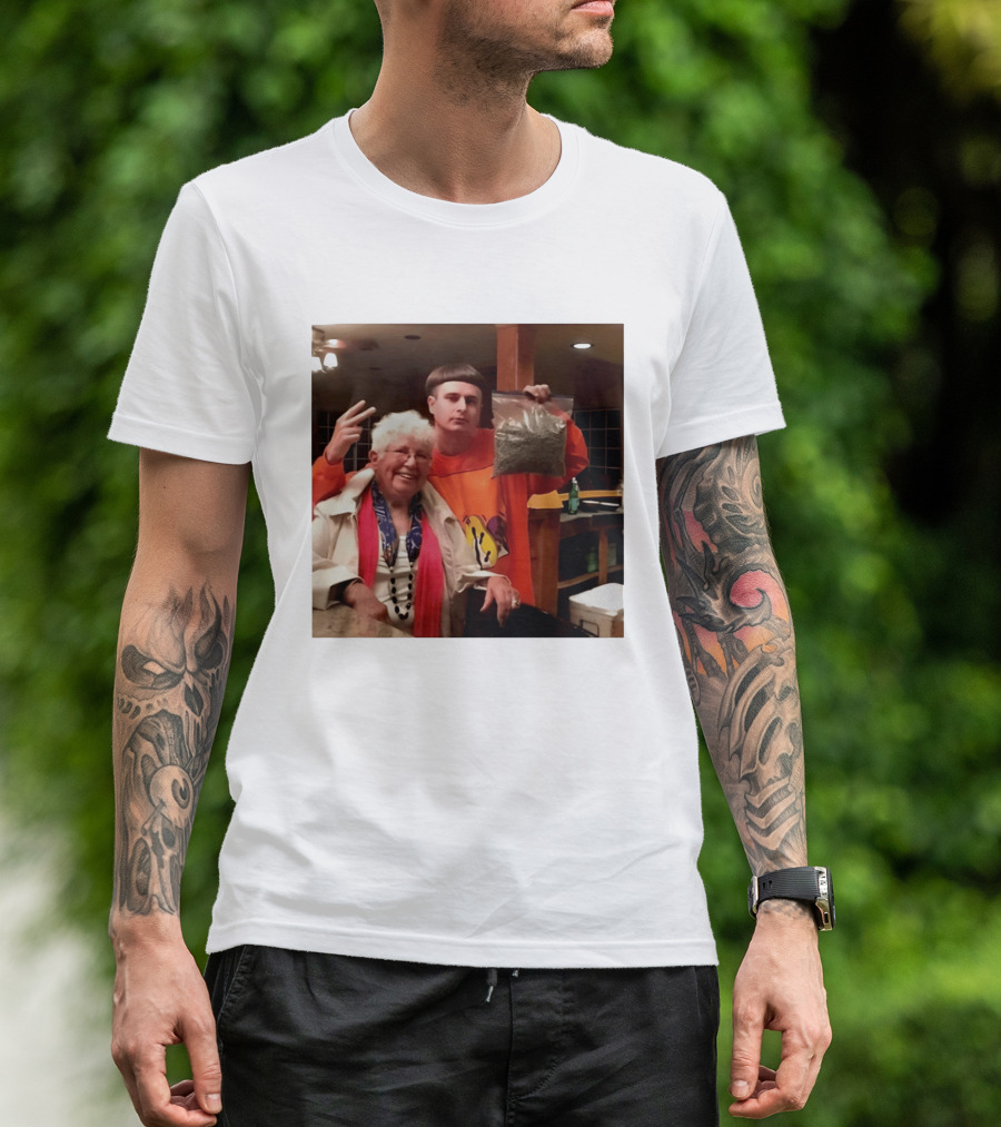 Oliver Tree Weed Grandma Memorial RIP Oliver Tree T-Shirt