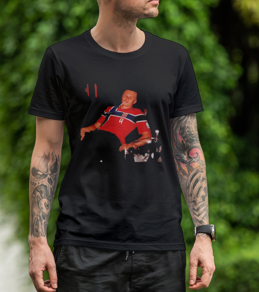 Erling Haaland Norway National Team Norwegian Nights Smoking Footballer T-Shirt
