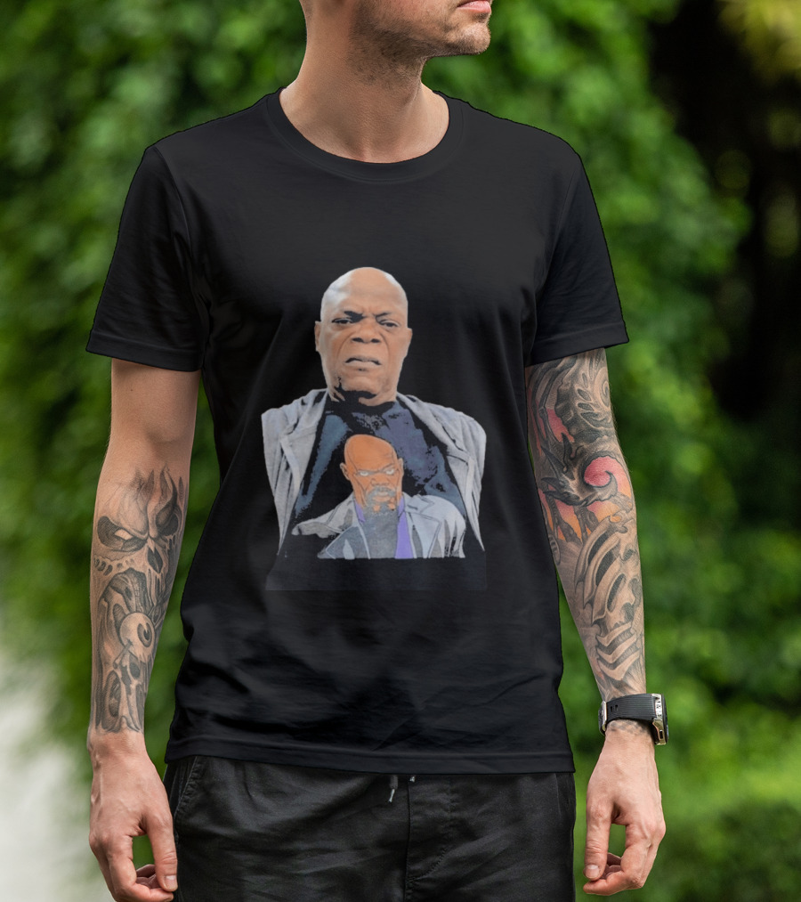 Samuel L. Jackson Wearing Himself On T-Shirt