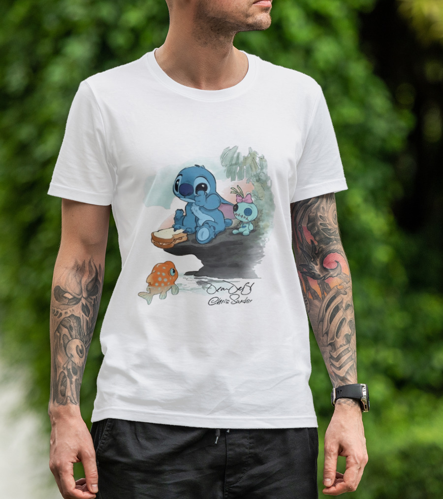Lilo & Stitch Ohana Alii Stitch And Scrump With Fish And Sandwich T-Shirt